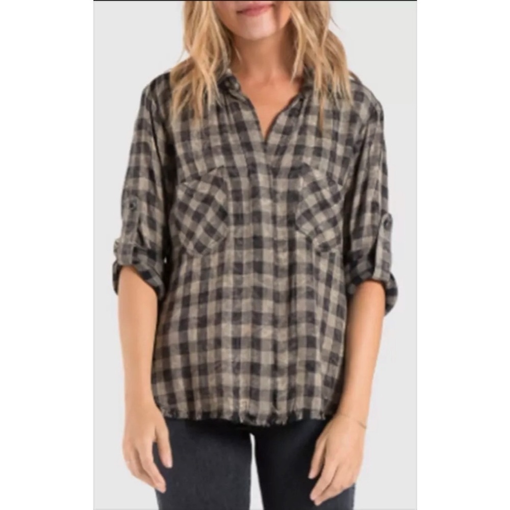 [Cloth & Stone] Gray Checkered Button Down